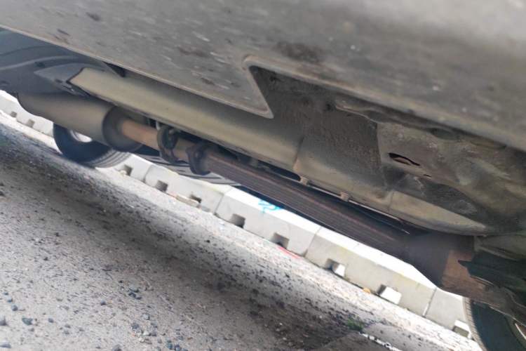 Used Haval H6 2014 Sport Version 1.5T Manual Two-Wheel Drive Elite Edition Chassis Front Right