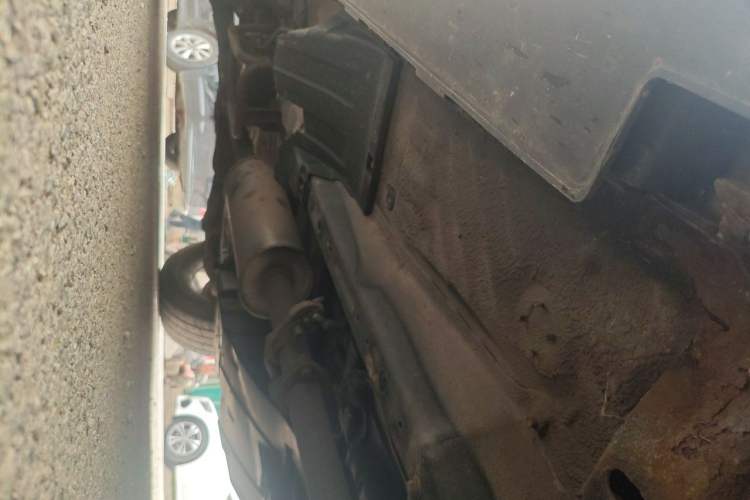 Used Haval H6 2014 Sport Version 1.5T Manual Two-Wheel Drive Elite Edition Chassis Front Right