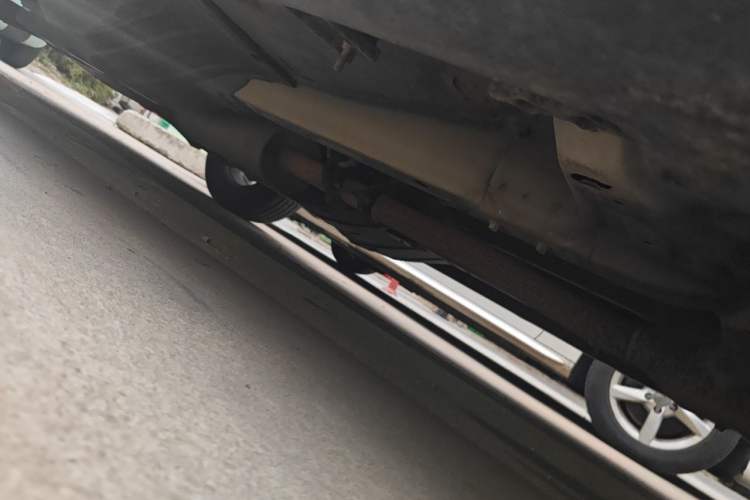 Used Haval H6 2014 Sport Version 1.5T Manual Two-Wheel Drive Elite Edition Chassis Front Right