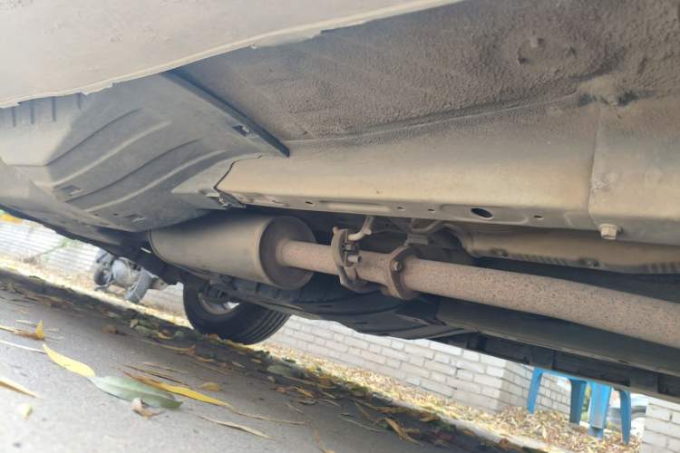 Used Haval H6 2014 Sport Version 1.5T Manual Two-Wheel Drive Elite Edition Chassis Front Right