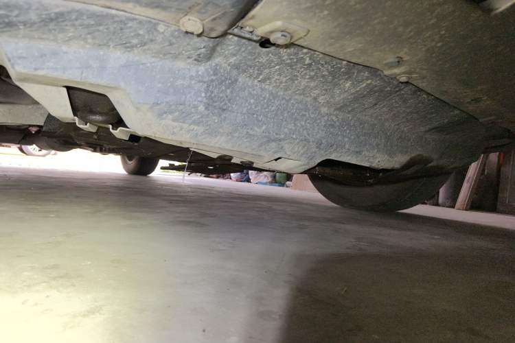 Used Haval H6 2014 Sport Version 1.5T Manual Two-Wheel Drive Elite Edition Chassis Front Right