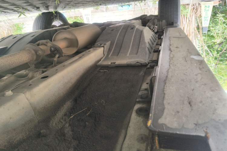 Used Haval H6 2014 Sport Version 1.5T Manual Two-Wheel Drive Elite Edition Chassis Front Right