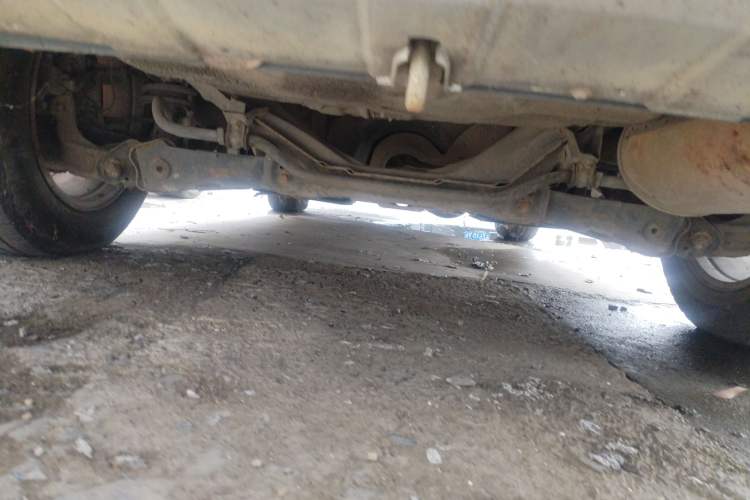 Used Haval H6 2014 Sport Version 1.5T Manual Two-Wheel Drive Elite Edition Chassis Rear