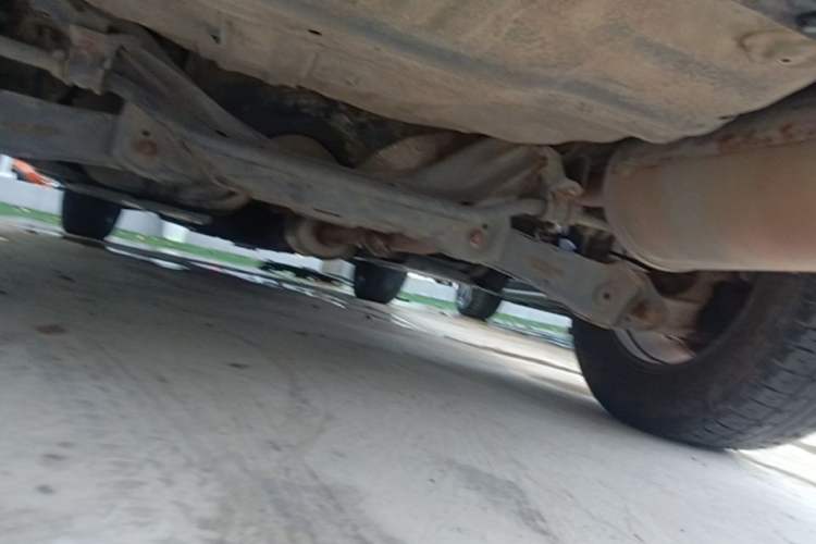 Used Haval H6 2014 Sport Version 1.5T Manual Two-Wheel Drive Elite Edition Chassis Rear
