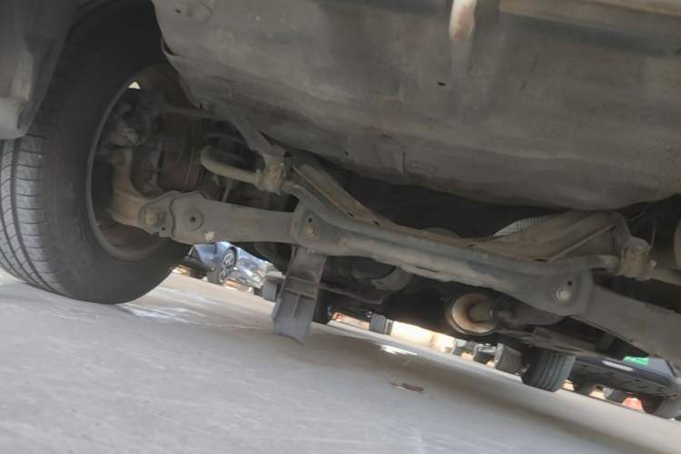 Used Haval H6 2014 Sport Version 1.5T Manual Two-Wheel Drive Elite Edition Chassis Rear