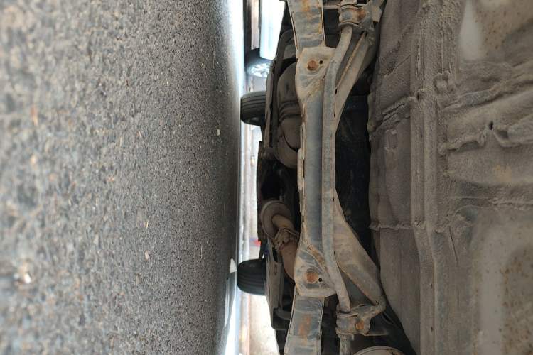 Used Haval H6 2014 Sport Version 1.5T Manual Two-Wheel Drive Elite Edition Chassis Rear