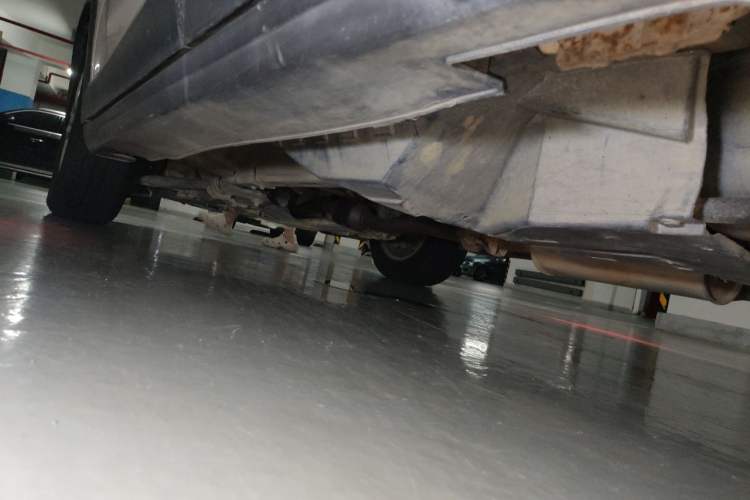 Used Haval H6 2014 Sport Edition 2.4L Automatic Elite Model Chassis Rear Left