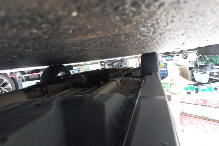Used Haval H6 2014 Sport Version 1.5T Manual Two-Wheel Drive Elite Edition Chassis Rear Left