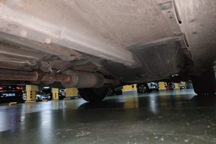 Used Haval H6 2014 Sport Version 1.5T Manual Two-Wheel Drive Elite Edition Chassis Rear Right