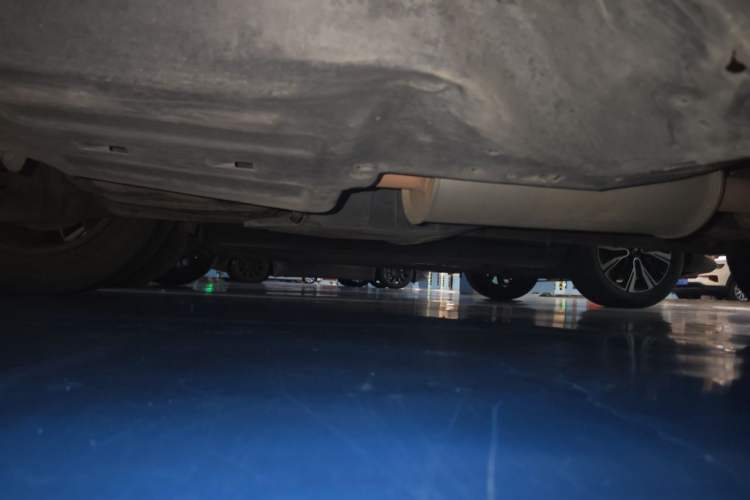 Used Haval H6 2014 Sport Version 1.5T Manual Two-Wheel Drive Elite Edition Chassis Rear Right