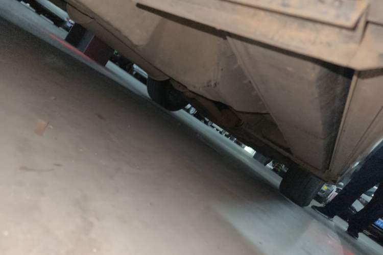 Used Haval H6 2014 Sport Version 1.5T Manual Two-Wheel Drive Elite Edition Chassis Rear Right