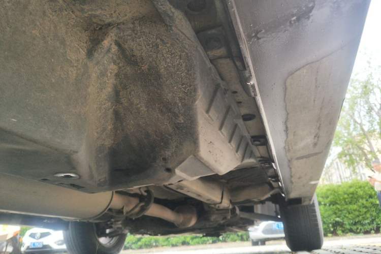 Used Haval H6 2014 Sport Version 1.5T Manual Two-Wheel Drive Elite Edition Chassis Rear Right
