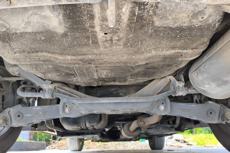Used Haval H6 2014 Sport Version 1.5T Manual Two-Wheel Drive Elite Edition Chassis Rear