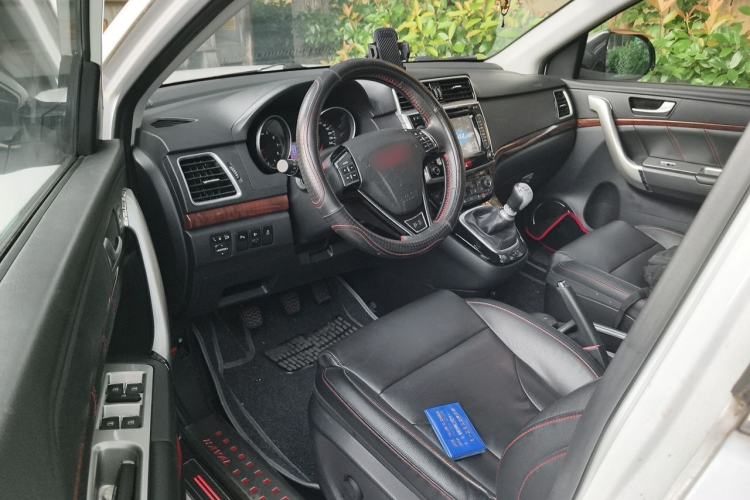 Used Haval H6 2014 Sport Version 1.5T Manual Two-Wheel Drive Elite Edition Driver Seat