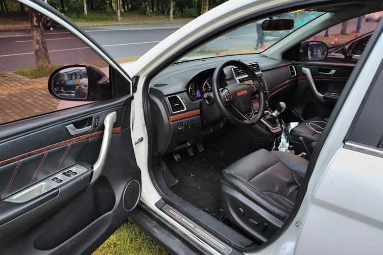 Used Haval H6 2014 Sport Version 1.5T Manual Two-Wheel Drive Elite Edition Driver Seat