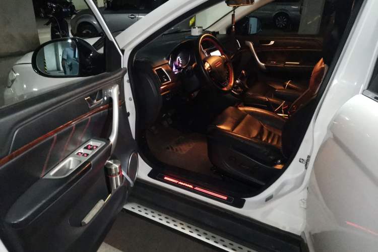Used Haval H6 2014 Sport Version 1.5T Manual Two-Wheel Drive Elite Edition Driver Seat