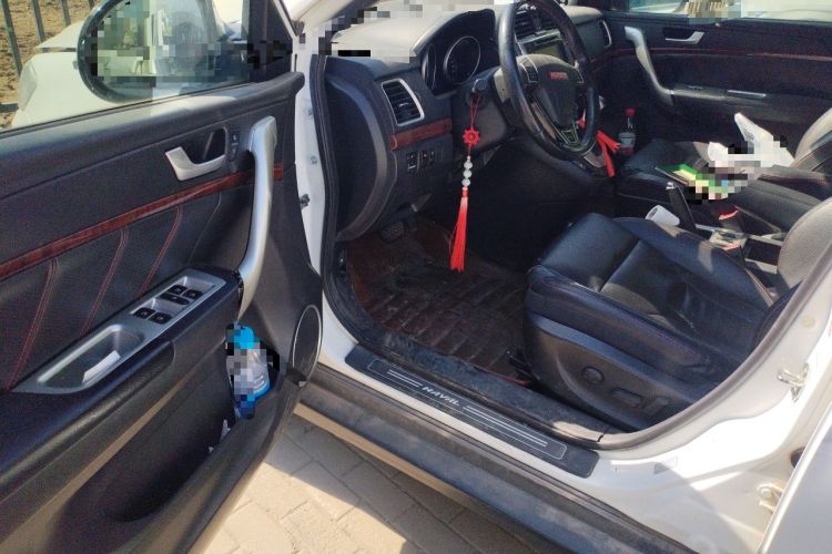 Used Haval H6 2014 Sport Edition 2.4L Automatic Elite Model Driver Seat