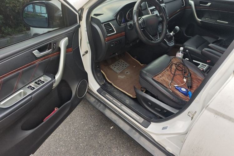 Used Haval H6 2014 Sport Version 1.5T Manual Two-Wheel Drive Elite Edition Driver Seat