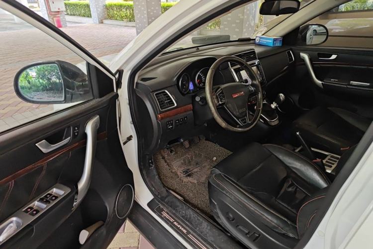 Used Haval H6 2014 Sport Edition 2.0T Diesel Manual Two-Wheel Drive Prestige Model Driver Seat