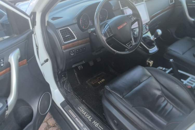 Used Haval H6 2014 Sport Version 1.5T Manual Two-Wheel Drive Elite Edition Driver Seat