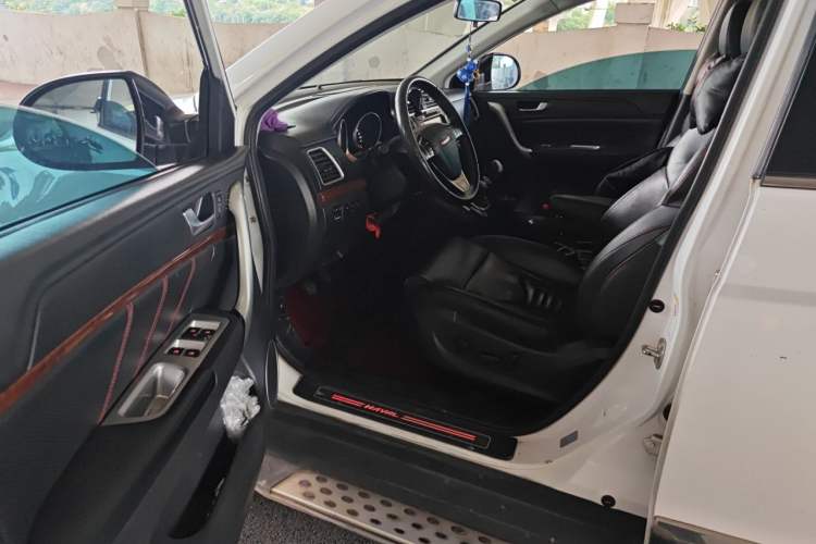 Used Haval H6 2014 Sport Version 1.5T Manual Two-Wheel Drive Elite Edition Driver Seat