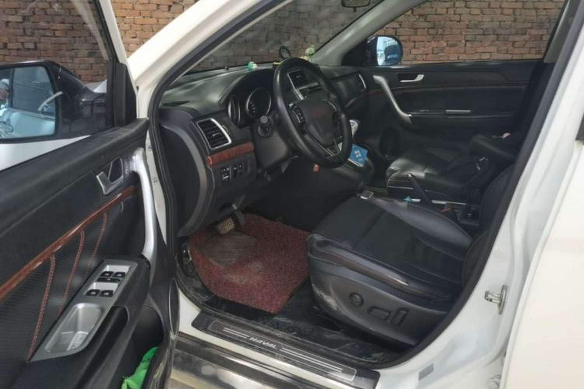 Used Haval H6 2014 Sport Edition 2.4L Automatic Elite Model Driver Seat