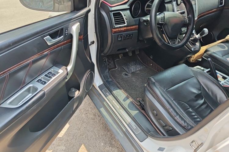Used Haval H6 2014 Sport Version 1.5T Manual Two-Wheel Drive Elite Edition Driver Seat