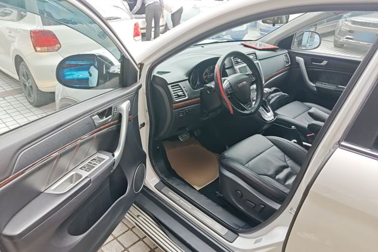 Used Haval H6 2014 Sport Edition 2.4L Automatic Elite Model Driver Seat