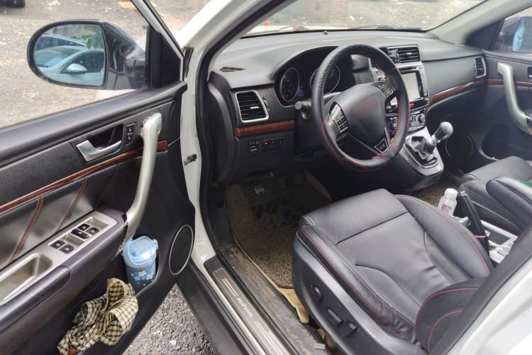Used Haval H6 2014 Sport Version 1.5T Manual Two-Wheel Drive Elite Edition Driver Seat