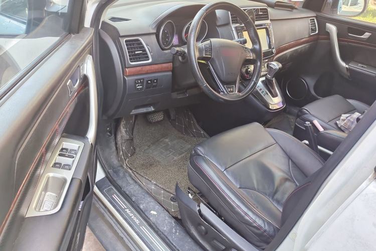 Used Haval H6 2014 Sports Edition 2.4L Automatic Prestige Model Driver Seat