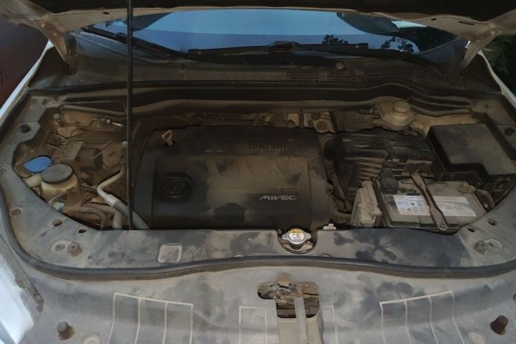 Used Haval H6 2014 Sport Edition 2.4L Automatic Elite Model Engine Bay