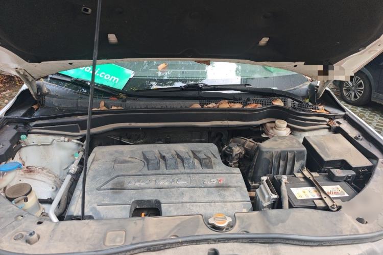 Used Haval H6 2014 Sport Version 1.5T Manual Two-Wheel Drive Elite Edition Engine Bay