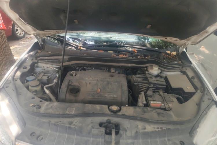 Used Haval H6 2014 Sport Edition 2.4L Automatic Elite Model Engine Bay
