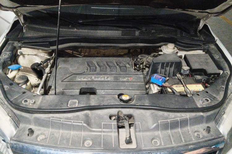 Used Haval H6 2014 Sport Version 1.5T Manual Two-Wheel Drive Elite Edition Engine Bay