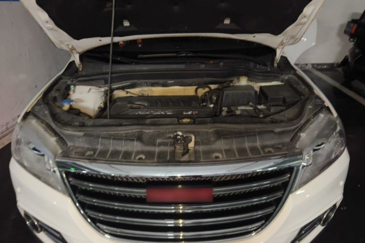 Used Haval H6 2014 Sport Version 1.5T Manual Two-Wheel Drive Elite Edition Engine Bay