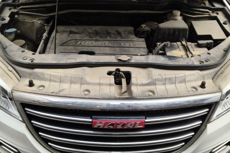 Used Haval H6 2014 Sport Version 1.5T Manual Two-Wheel Drive Elite Edition Engine Bay