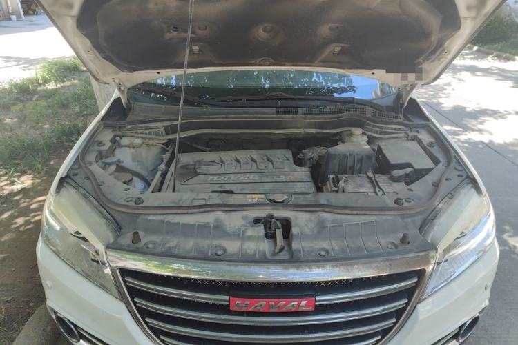 Used Haval H6 2014 Sport Version 1.5T Manual Two-Wheel Drive Elite Edition Engine Bay