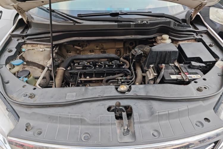 Used Haval H6 2014 Sport Version 1.5T Manual Two-Wheel Drive Elite Edition Engine Bay