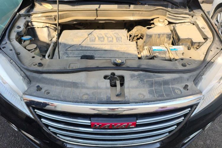 Used Haval H6 2014 Sport Version 1.5T Manual Two-Wheel Drive Elite Edition Engine Bay