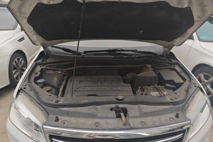 Used Haval H6 2014 Sport Version 1.5T Manual Two-Wheel Drive Elite Edition Engine Bay