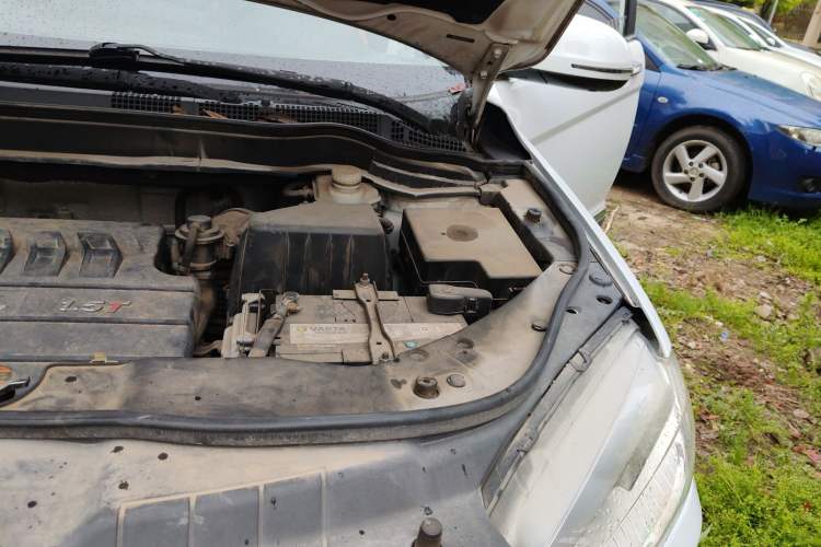 Used Haval H6  Engine Bay Left