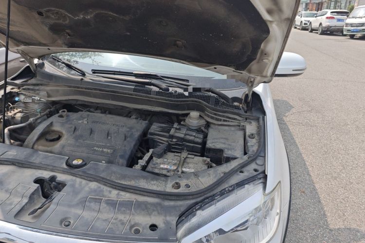 Used Haval H6 2014 Sport Edition 2.4L Automatic Elite Model Engine Bay Left
