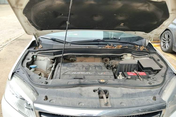 Used Haval H6 2014 Sport Version 1.5T Manual Two-Wheel Drive Elite Edition Engine Bay