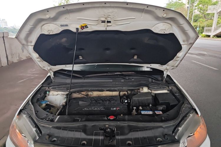 Used Haval H6 2014 Sport Version 1.5T Manual Two-Wheel Drive Elite Edition Engine Bay