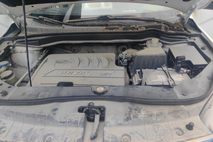 Used Haval H6 2014 Sport Version 1.5T Manual Two-Wheel Drive Elite Edition Engine Bay