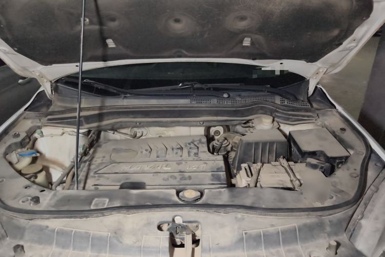 Used Haval H6 2014 Sport Version 1.5T Manual Two-Wheel Drive Elite Edition Engine Bay