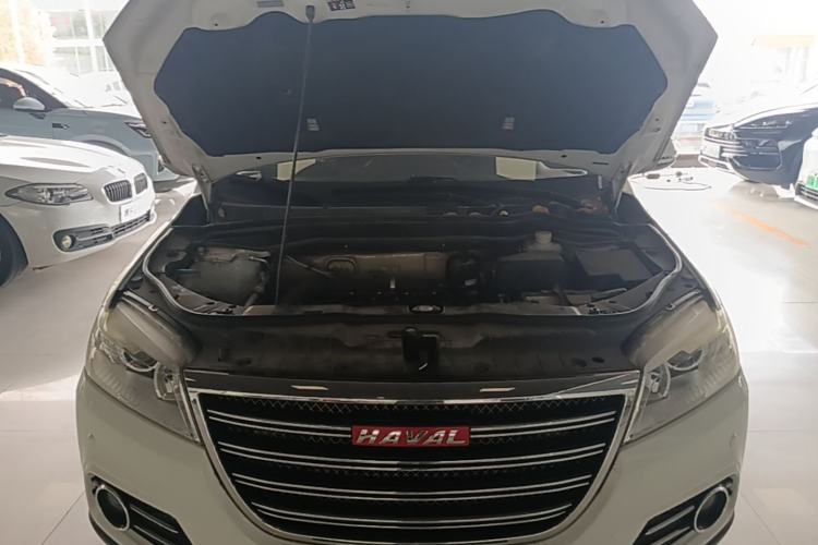 Used Haval H6 2014 Sport Version 1.5T Manual Two-Wheel Drive Elite Edition Engine Bay
