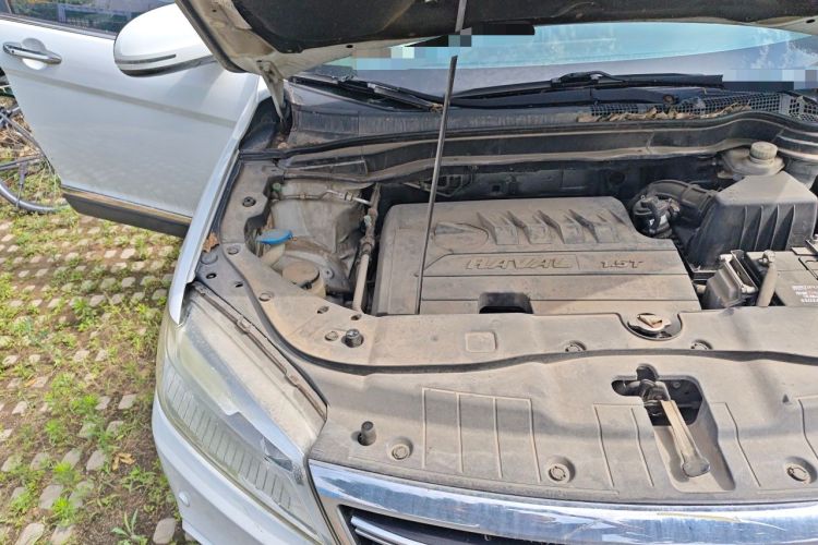 Used Haval H6 2014 Sport Version 1.5T Manual Two-Wheel Drive Elite Edition Engine Bay Right