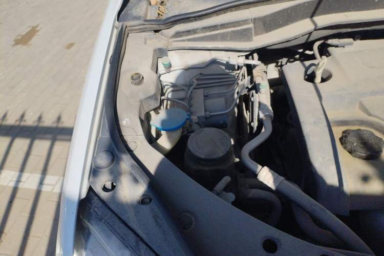 Used Haval H6 2014 Sport Edition 2.4L Automatic Elite Model Engine Bay Right
