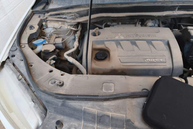 Used Haval H6 2014 Sport Edition 2.4L Automatic Elite Model Engine Bay Right